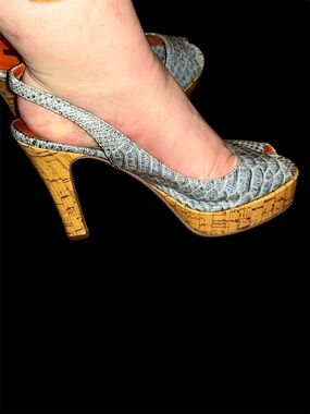 Michael Antonio Blue Faux Croc Cork Platform Heels - Size 7.5